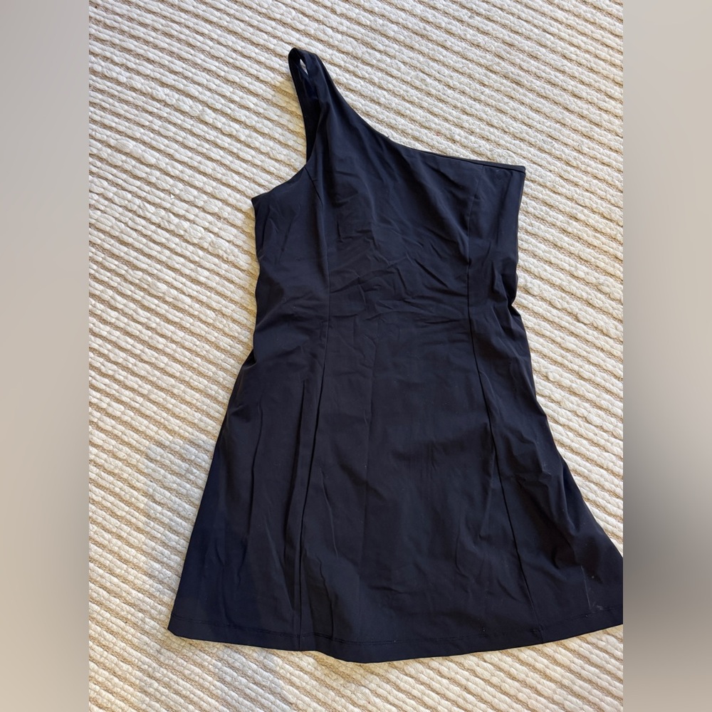 Outdoor Voices Black One-Shoulder Exercise Dress